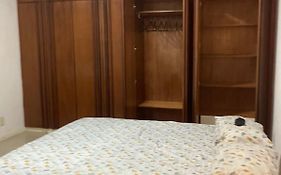 Suite Privativa Com Cama Queen Em Casa Ampla E Confortavel Em Casa Compartilhada